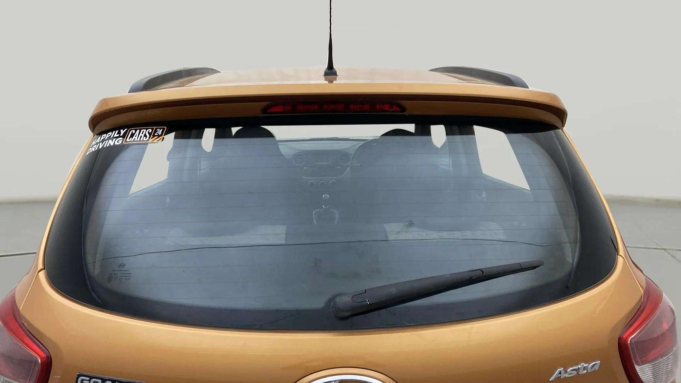 2015 Hyundai Grand i10 ASTA (O) 1.2 KAPPA VTVT, Petrol, Manual, 37,698 km, Rear Windshield