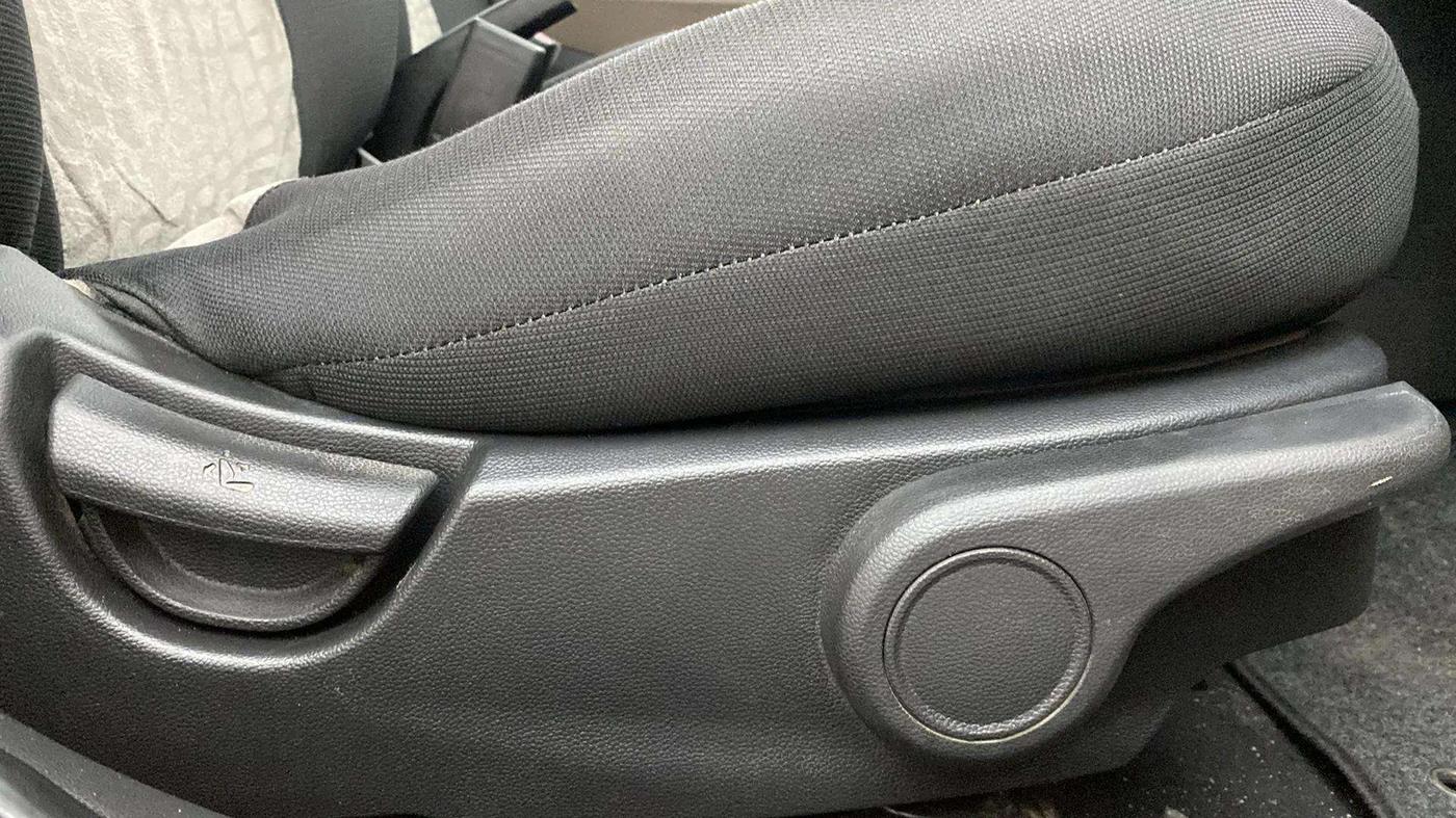 2015 Hyundai Grand i10 ASTA (O) 1.2 KAPPA VTVT, Petrol, Manual, 37,698 km, Driver Side Adjustment Panel