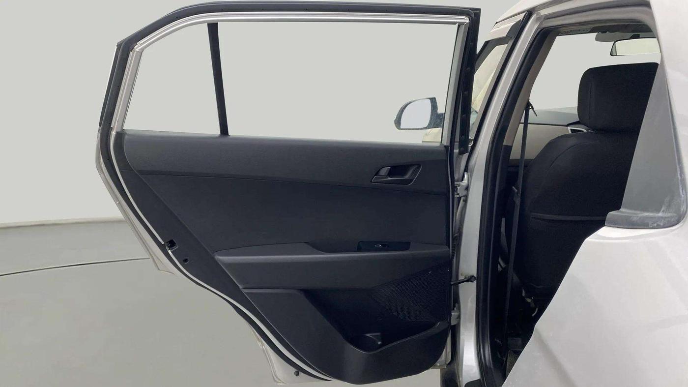 2017 Hyundai Creta E PLUS 1.6 PETROL, Petrol, Manual, 84,545 km, LHS Rear Door
