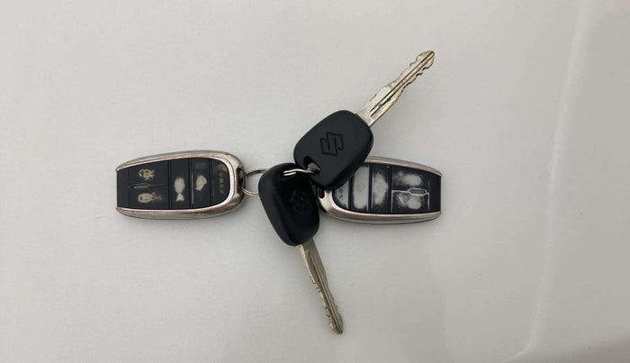 2019 Maruti Celerio VXI (O) CNG, CNG, Manual, 62,094 km, Key Close Up