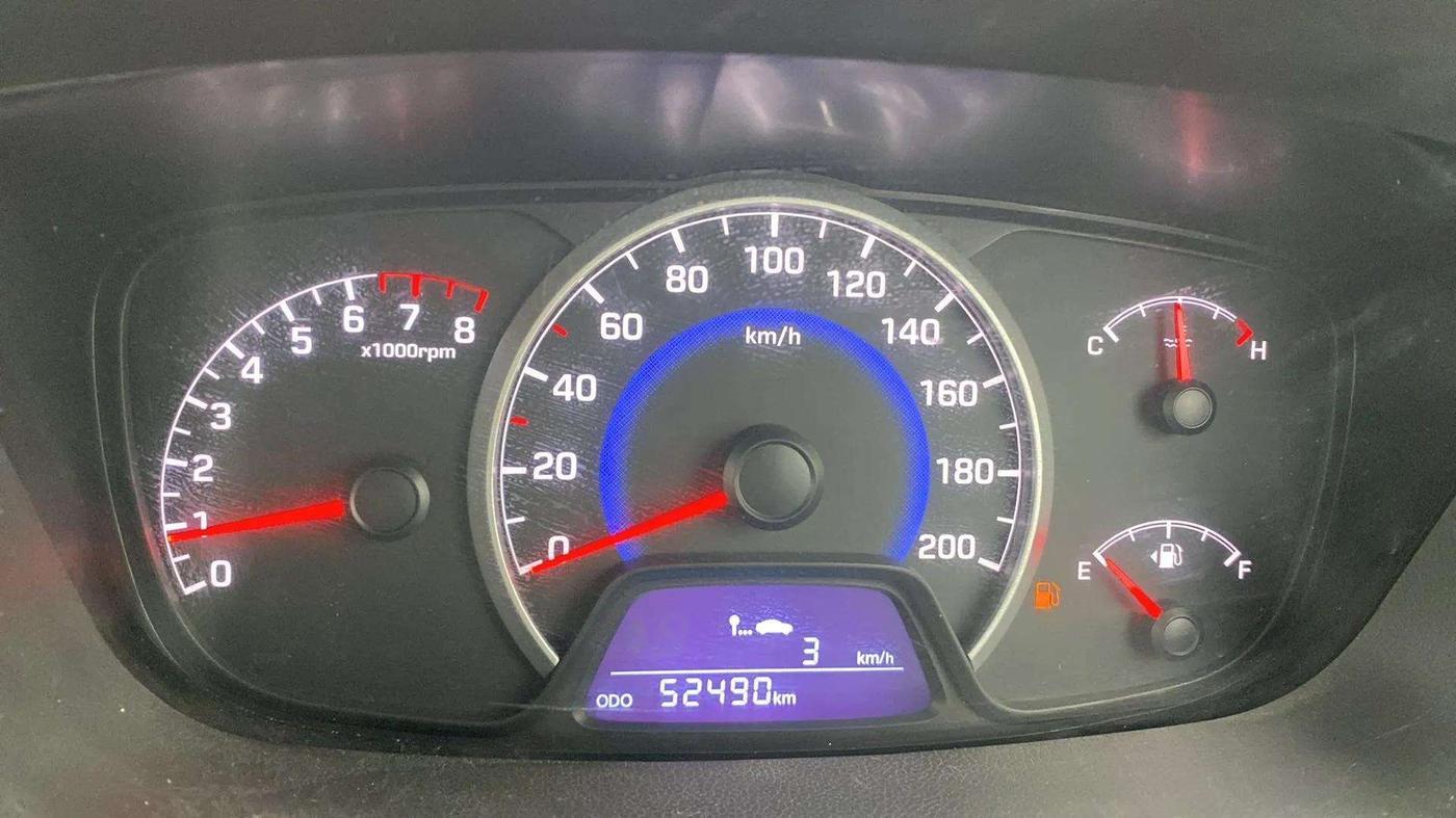 2016 Hyundai Grand i10 SPORTZ 1.2 KAPPA VTVT, Petrol, Manual, 52,599 km, Odometer Image