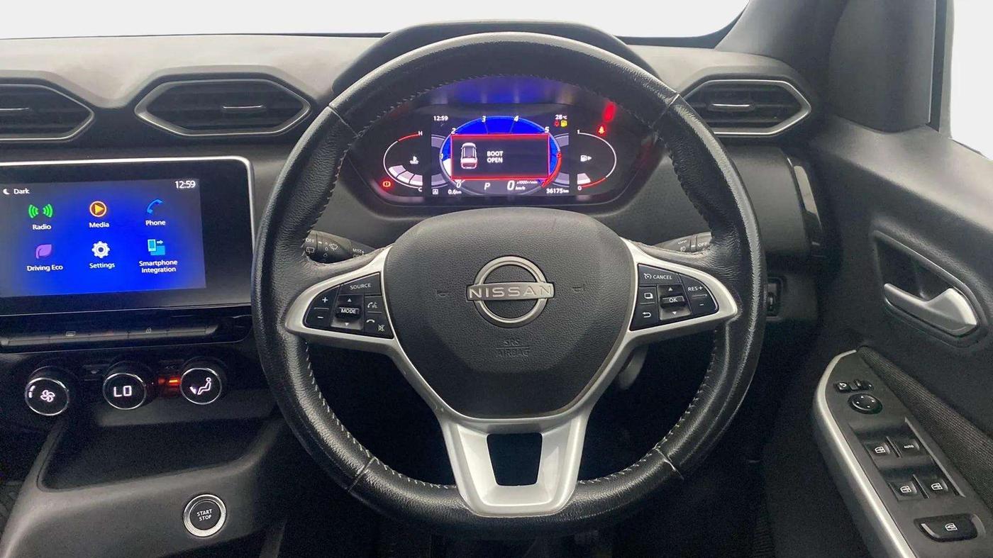 2021 Nissan MAGNITE XV PREMIUM TURBO (O) CVT, Petrol, Automatic, 36,222 km, Steering Wheel Close Up