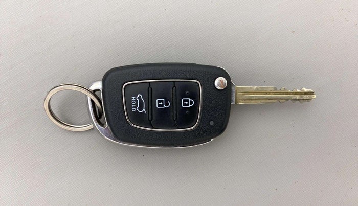 2020 Hyundai Elite i20 SPORTZ PLUS 1.2, Petrol, Manual, 90,654 km, Key Close Up