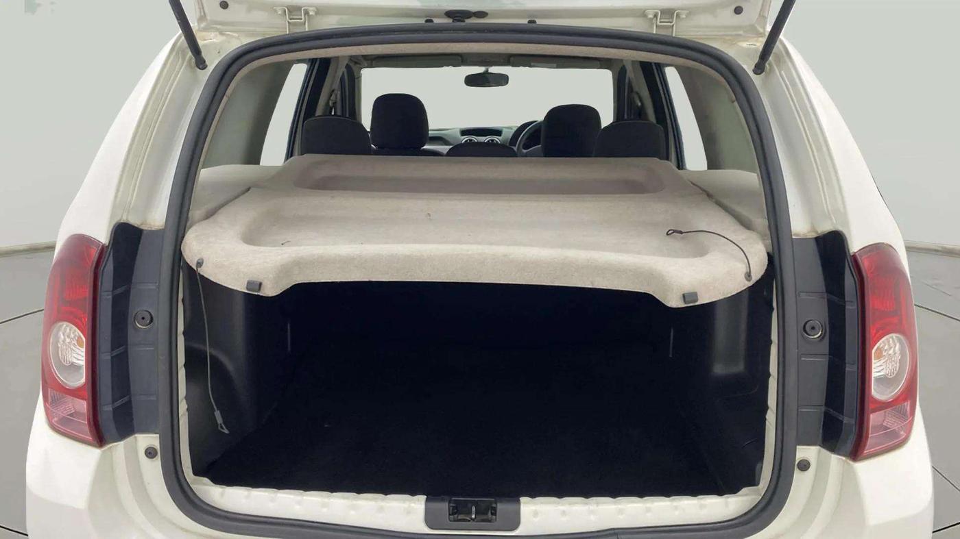 2014 Renault Duster 85 PS RXE DIESEL ADVENTURE, Diesel, Manual, 73,844 km, Boot Inside