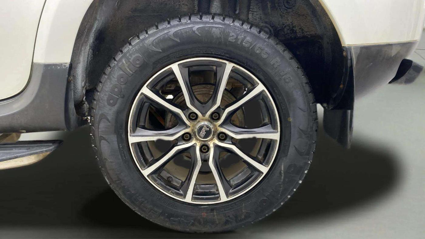 2014 Renault Duster 85 PS RXE DIESEL ADVENTURE, Diesel, Manual, 73,844 km, Left Rear Wheel