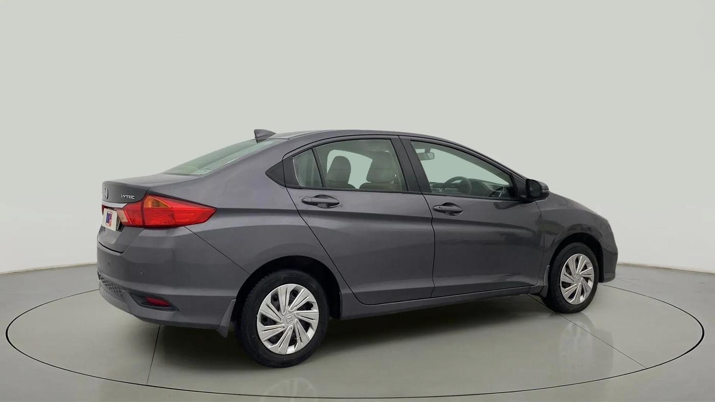 2017 Honda City 1.5L I-VTEC SV, Petrol, Manual, 30,692 km, Right Back Diagonal