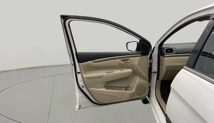 2018 Maruti Ciaz ALPHA 1.5 SHVS PETROL, Petrol, Manual, 68,375 km, LHS Front Door