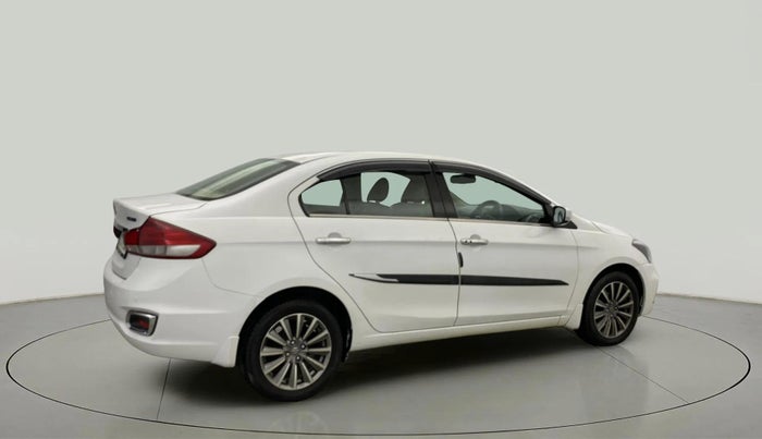 2018 Maruti Ciaz ALPHA 1.5 SHVS PETROL, Petrol, Manual, 68,375 km, Right Back Diagonal