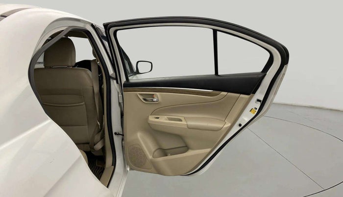 2018 Maruti Ciaz ALPHA 1.5 SHVS PETROL, Petrol, Manual, 68,375 km, RHS Rear Door