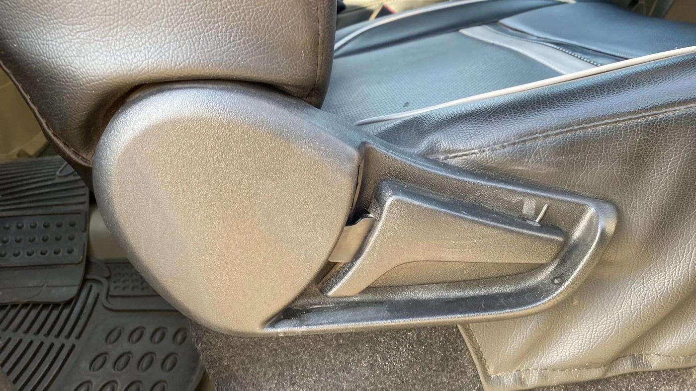 2021 Maruti S PRESSO VXI, Petrol, Manual, 41,506 km, Driver Side Adjustment Panel