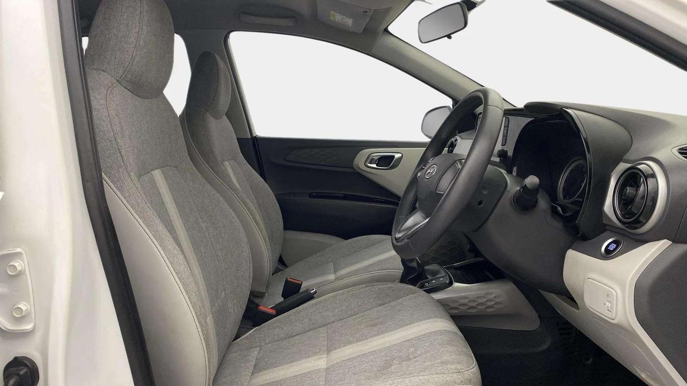 2021 Hyundai GRAND I10 NIOS ASTA AMT 1.2 KAPPA VTVT, Petrol, Automatic, 27,410 km, Right Side Front Door Cabin