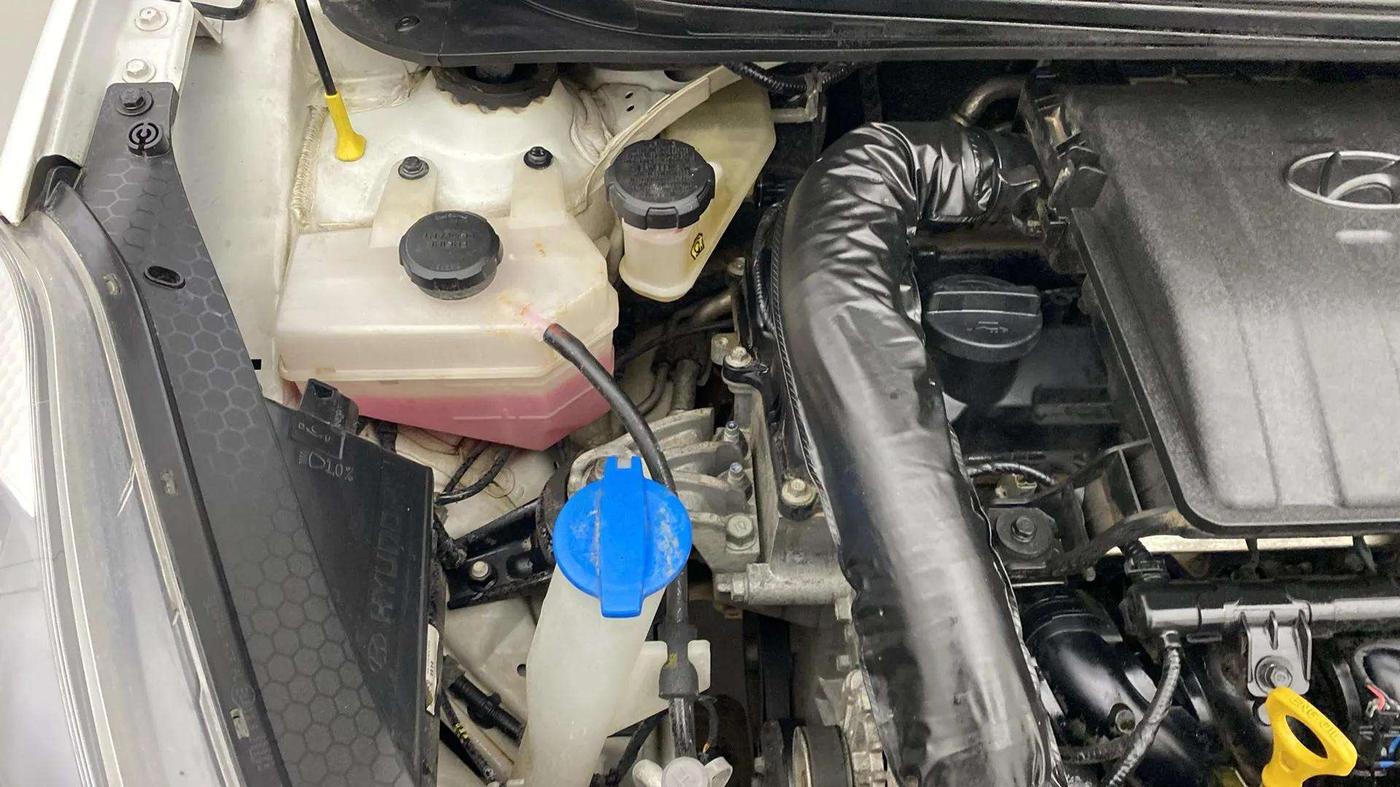 2021 Hyundai GRAND I10 NIOS ASTA AMT 1.2 KAPPA VTVT, Petrol, Automatic, 27,410 km, Engine View - Right