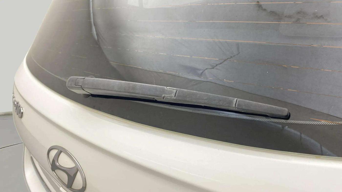 2021 Hyundai GRAND I10 NIOS ASTA AMT 1.2 KAPPA VTVT, Petrol, Automatic, 27,410 km, Rear Wiper