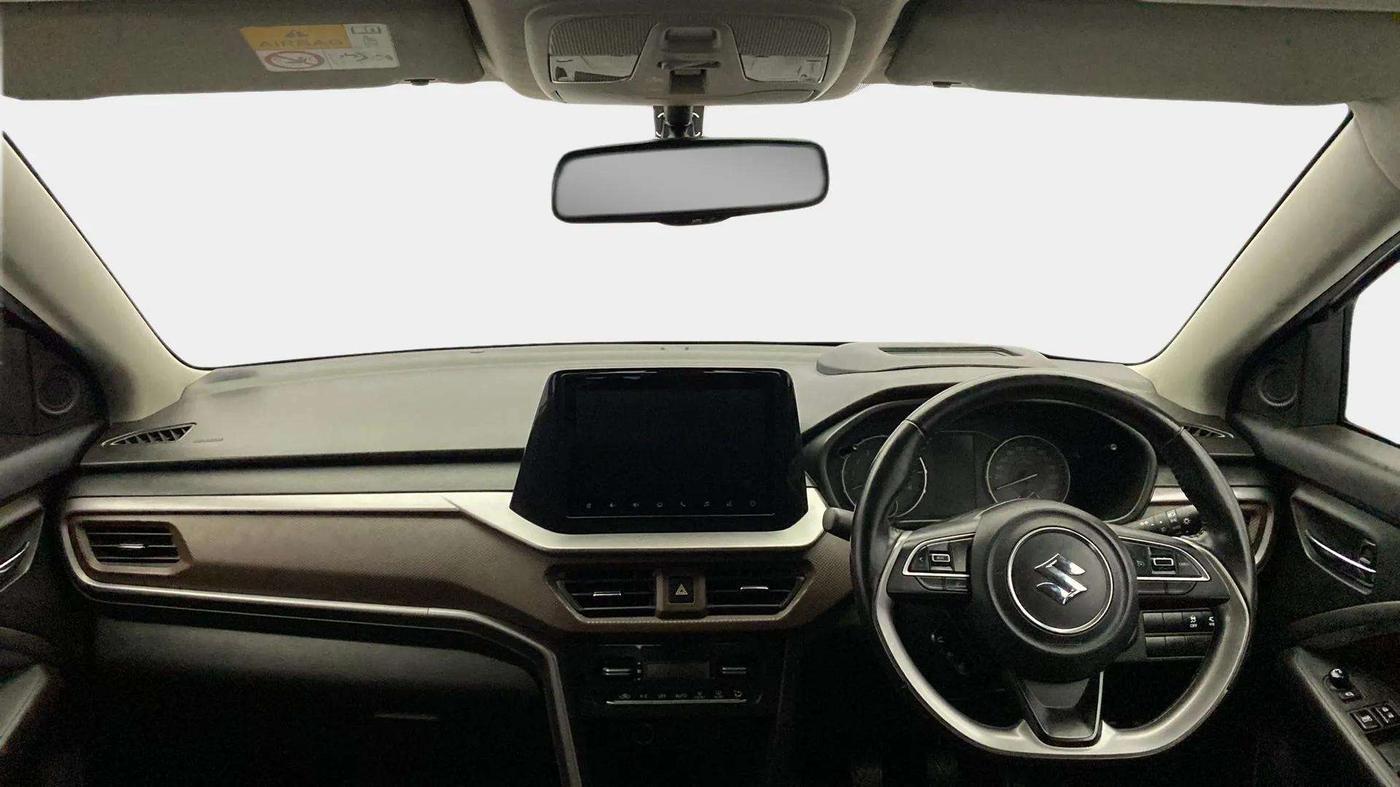 2022 Maruti BREZZA ZXI + SMART HYBRID, Petrol, Manual, 25,353 km, Dashboard