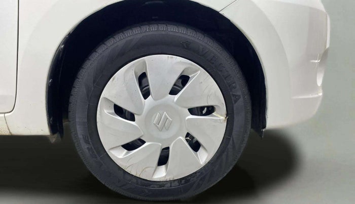 2015 Maruti Celerio VXI, Petrol, Manual, 41,809 km, Right Front Wheel