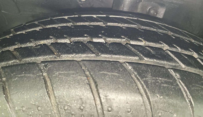 2015 Maruti Celerio VXI, Petrol, Manual, 41,809 km, Left Front Tyre Tread