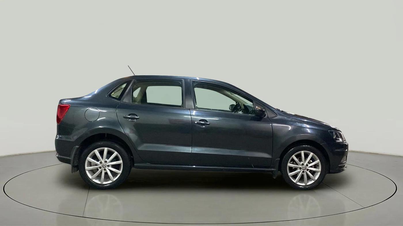 2018 Volkswagen Ameo HIGHLINE PLUS 1.5L 16 ALLOY, Diesel, Manual, 68,563 km, Right Side View