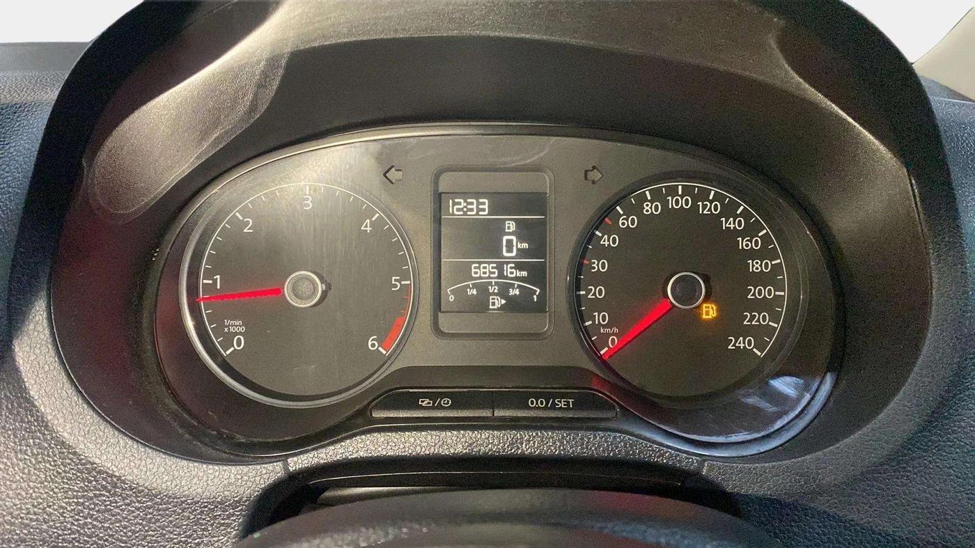 2018 Volkswagen Ameo HIGHLINE PLUS 1.5L 16 ALLOY, Diesel, Manual, 68,563 km, Odometer Image