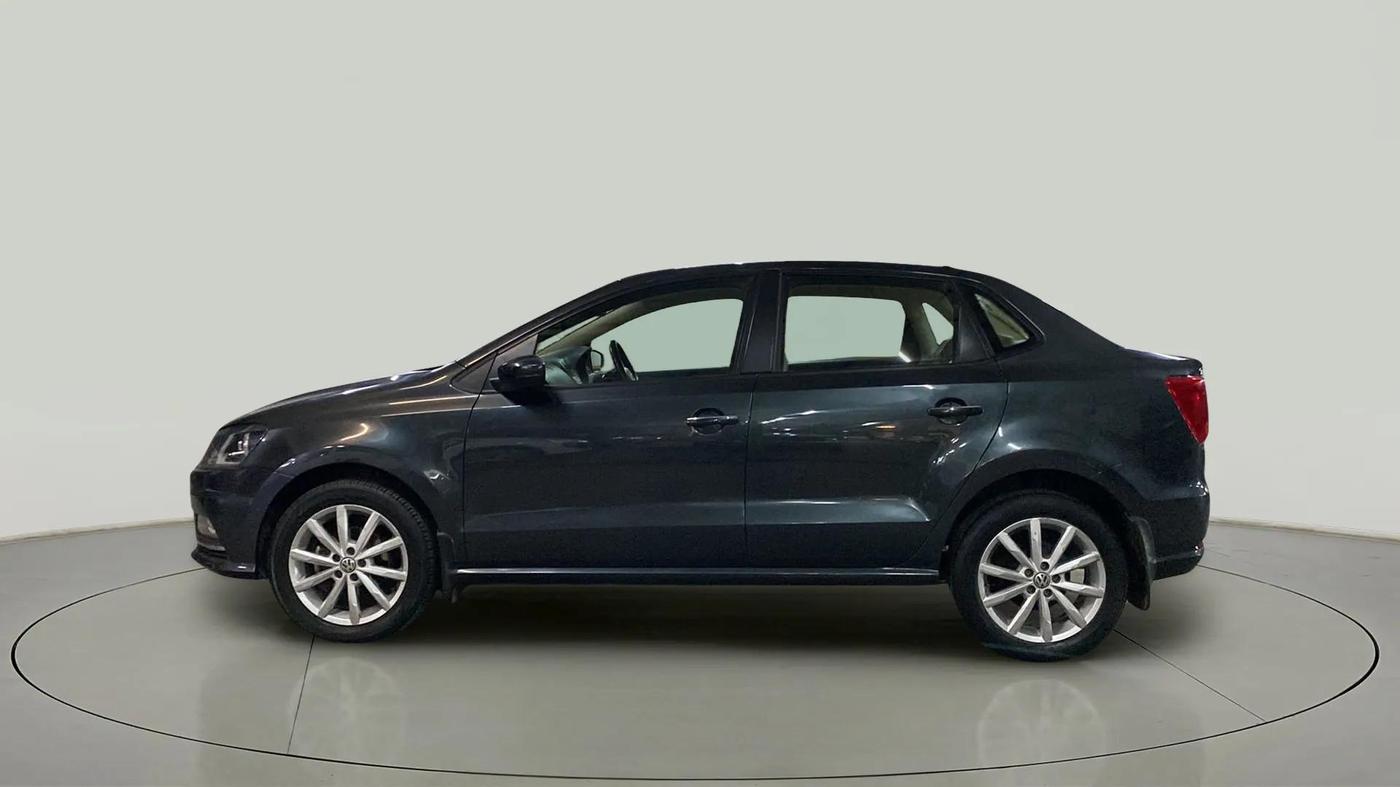 2018 Volkswagen Ameo HIGHLINE PLUS 1.5L 16 ALLOY, Diesel, Manual, 68,563 km, Left Side