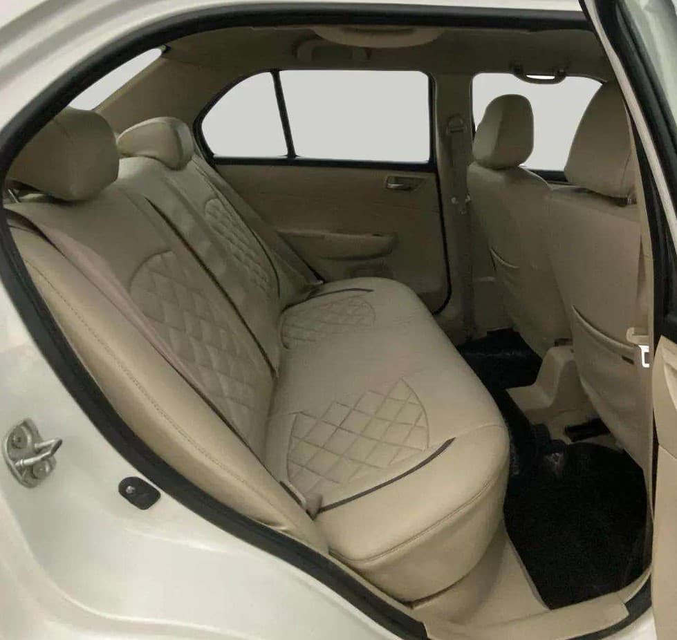 2013 Maruti Swift Dzire VXI, Petrol, Manual, 65,005 km, Right Side Rear Door Cabin