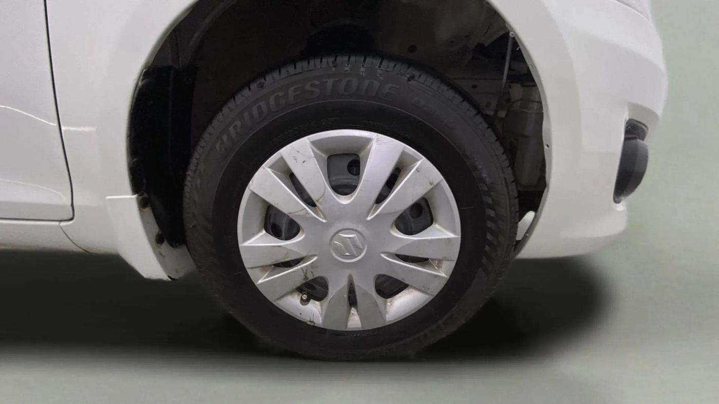 2013 Maruti Swift Dzire VXI, Petrol, Manual, 65,005 km, Right Front Wheel