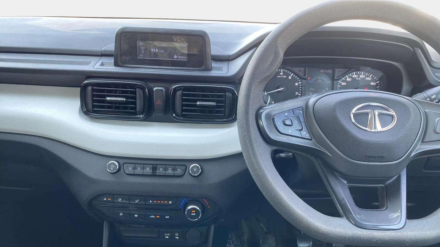 2022 Tata PUNCH PURE MT, Petrol, Manual, 35,757 km, Air Conditioner