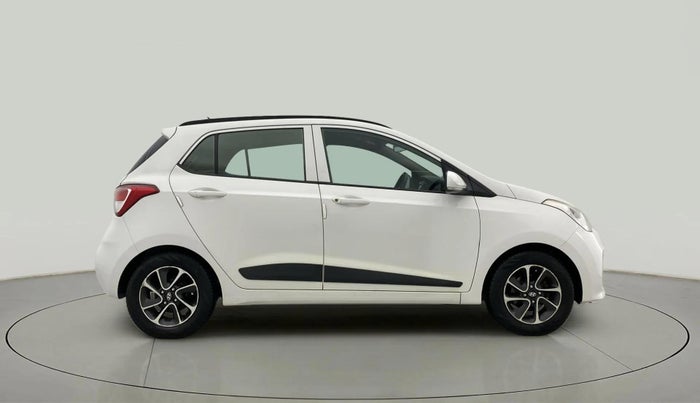 2017 Hyundai Grand i10 SPORTZ AT 1.2 KAPPA VTVT, CNG, Automatic, 68,703 km, Right Side View