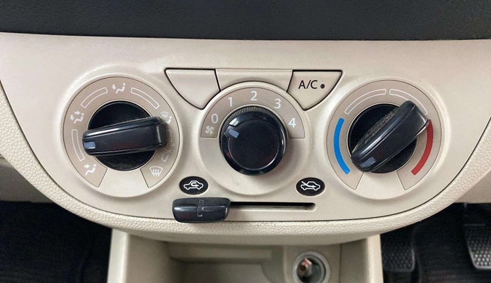 2020 Maruti Alto LXI, Petrol, Manual, 68,154 km, AC Unit - Directional switch has minor damage