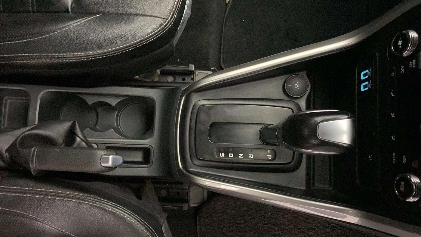 2018 Ford Ecosport TITANIUM + 1.5L PETROL AT, Petrol, Automatic, 74,474 km, Gear Lever