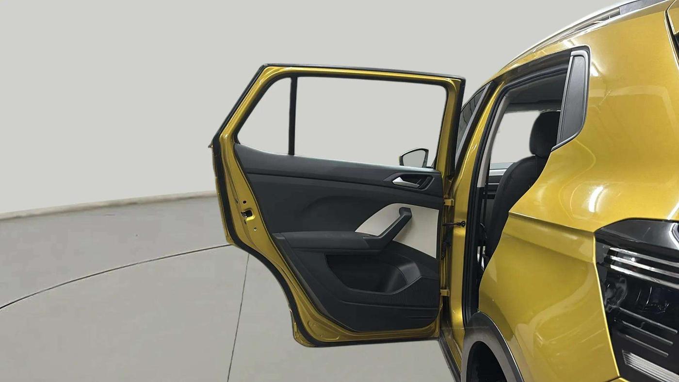 2022 Volkswagen TAIGUN HIGHLINE 1.0 TSI AT, Petrol, Automatic, 54,121 km, LHS Front Door