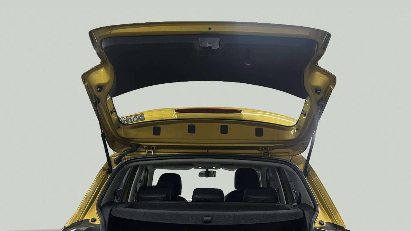 2022 Volkswagen TAIGUN HIGHLINE 1.0 TSI AT, Petrol, Automatic, 54,121 km, Boot Door Open