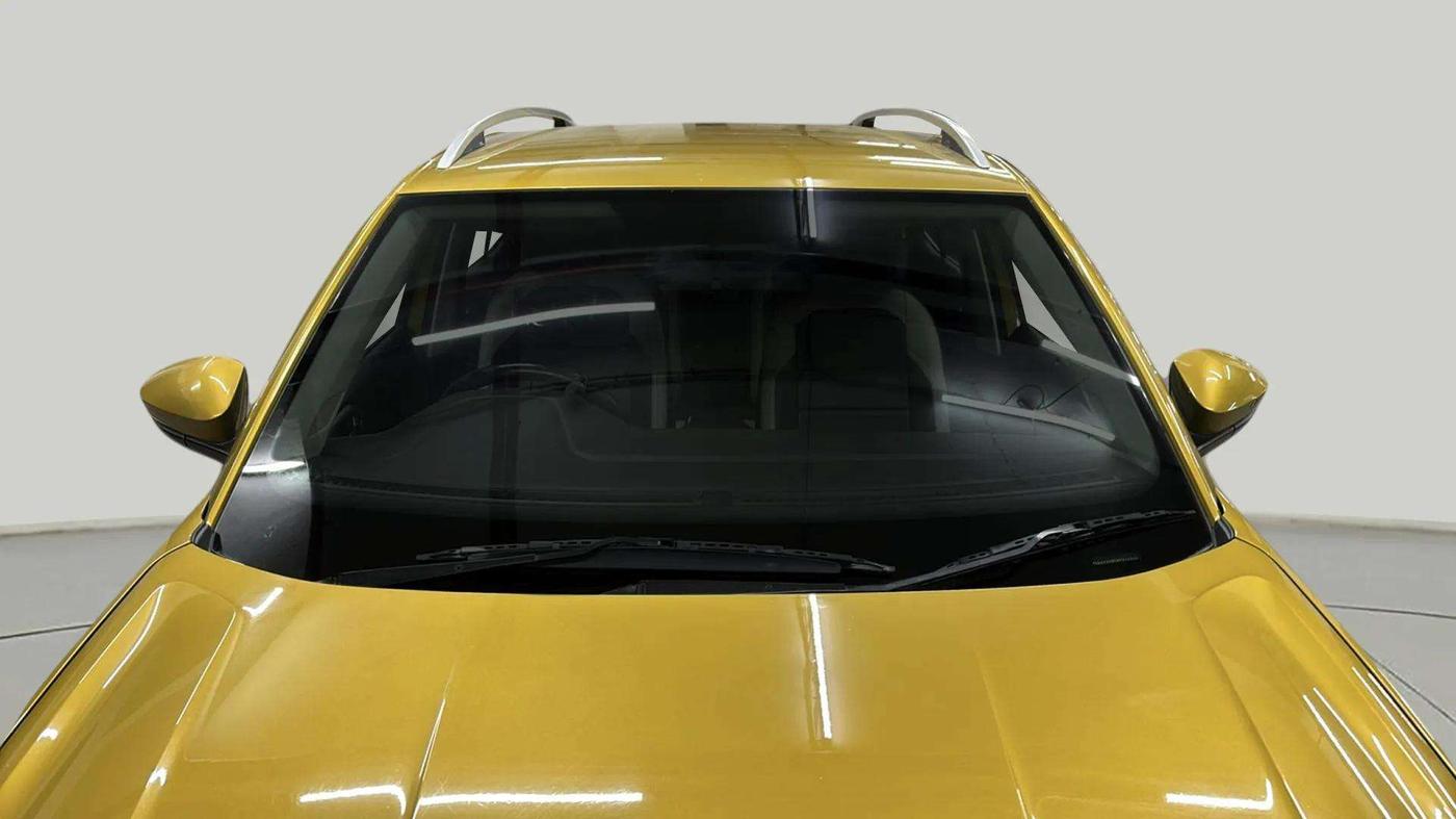2022 Volkswagen TAIGUN HIGHLINE 1.0 TSI AT, Petrol, Automatic, 54,121 km, Front Windshield