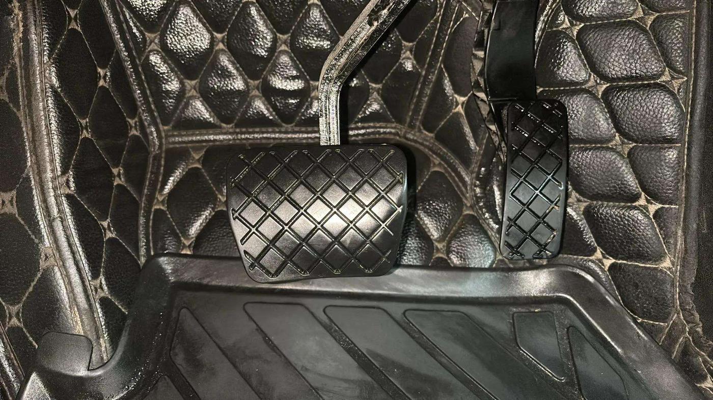 2022 Volkswagen TAIGUN HIGHLINE 1.0 TSI AT, Petrol, Automatic, 54,121 km, Pedals