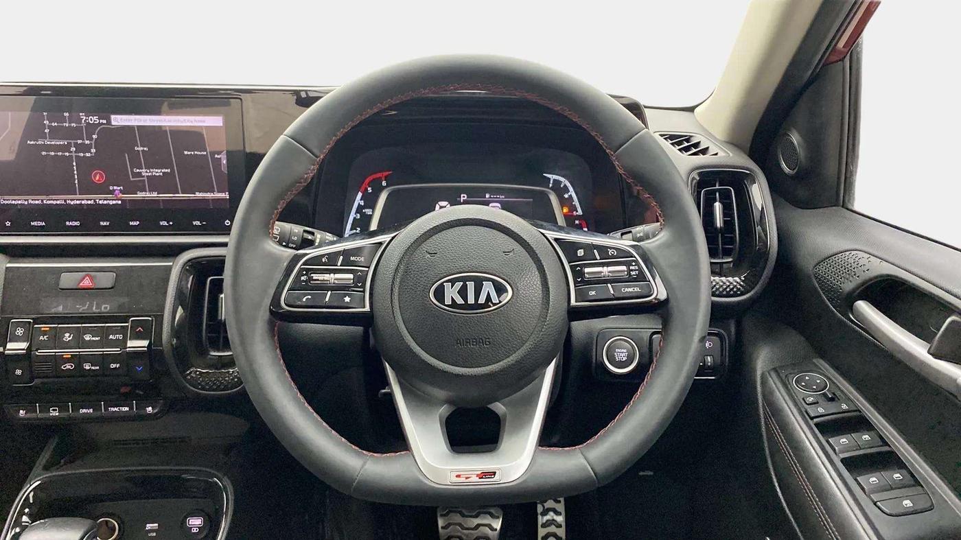 2020 KIA SONET GTX PLUS 1.5 AT, Diesel, Automatic, 47,840 km, Steering Wheel Close Up
