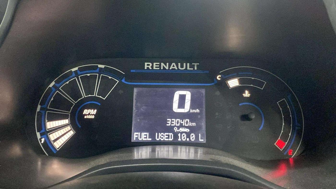 2019 Renault TRIBER RXZ, Petrol, Manual, 33,069 km, Odometer Image
