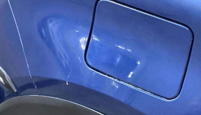 2019 Renault TRIBER RXZ, Petrol, Manual, 33,069 km, Right quarter panel - Cladding has minor damage