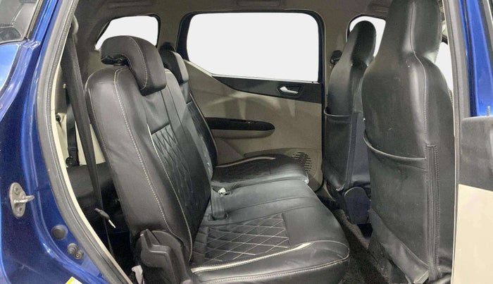 2019 Renault TRIBER RXZ, Petrol, Manual, 33,069 km, Right Side Rear Door Cabin