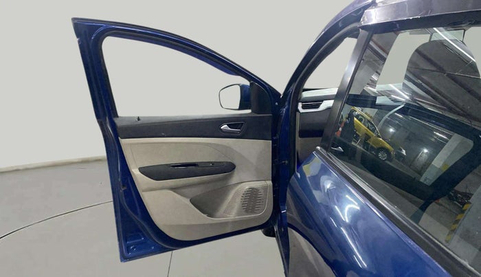 2019 Renault TRIBER RXZ, Petrol, Manual, 33,069 km, LHS Front Door