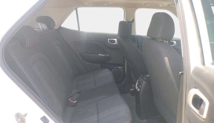 2019 Hyundai VENUE SX PLUS 1.0 TURBO DCT, Petrol, Automatic, 63,013 km, Right Side Rear Door Cabin