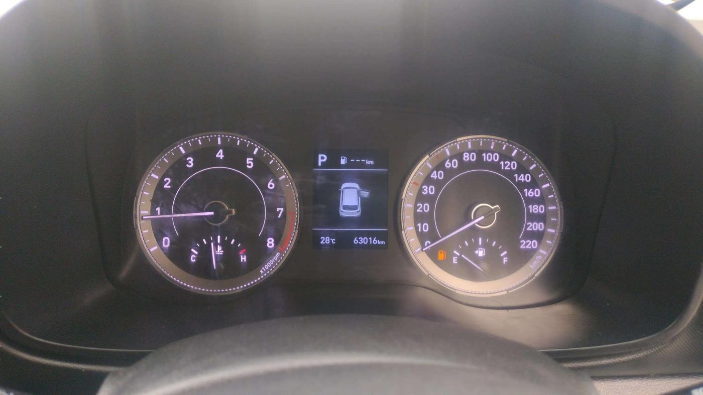 2019 Hyundai VENUE SX PLUS 1.0 TURBO DCT, Petrol, Automatic, 63,013 km, Odometer Image