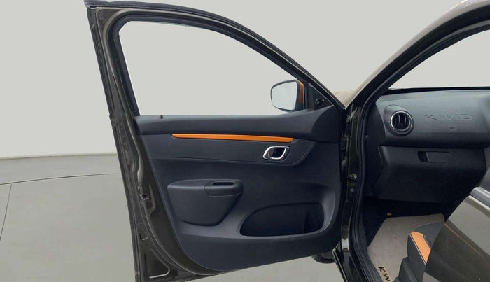2020 Renault Kwid CLIMBER 1.0 AMT (O), Petrol, Automatic, 14,082 km, LHS Front Door