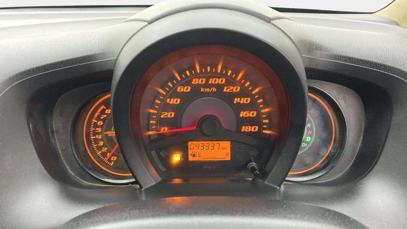 2014 Honda Amaze 1.2L I-VTEC VX AT, Petrol, Automatic, 43,397 km, Odometer Image