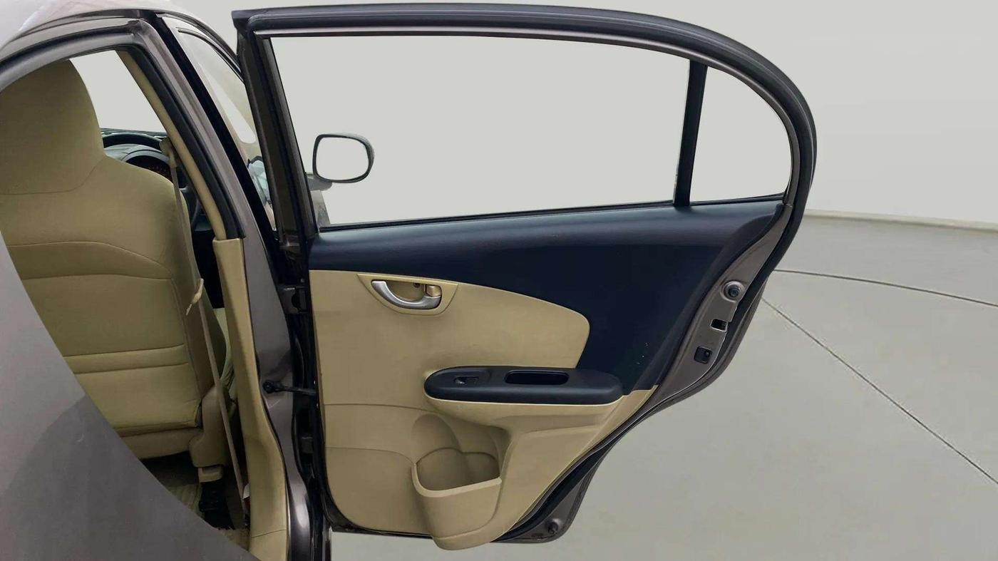 2014 Honda Amaze 1.2L I-VTEC VX AT, Petrol, Automatic, 43,397 km, RHS Rear Door