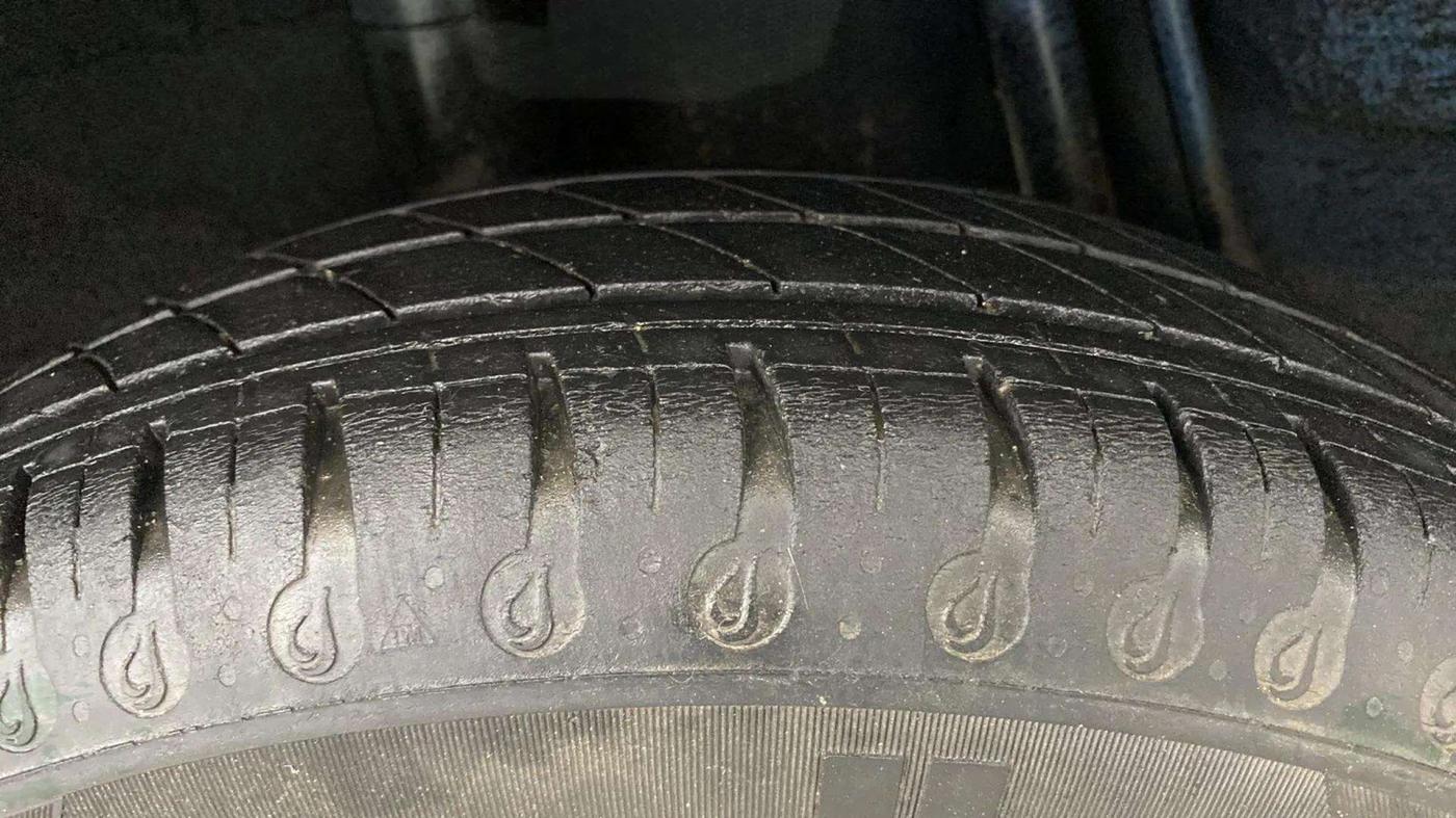 2021 Datsun Redi Go T(O), Petrol, Manual, 24,192 km, Right Rear Tyre Tread