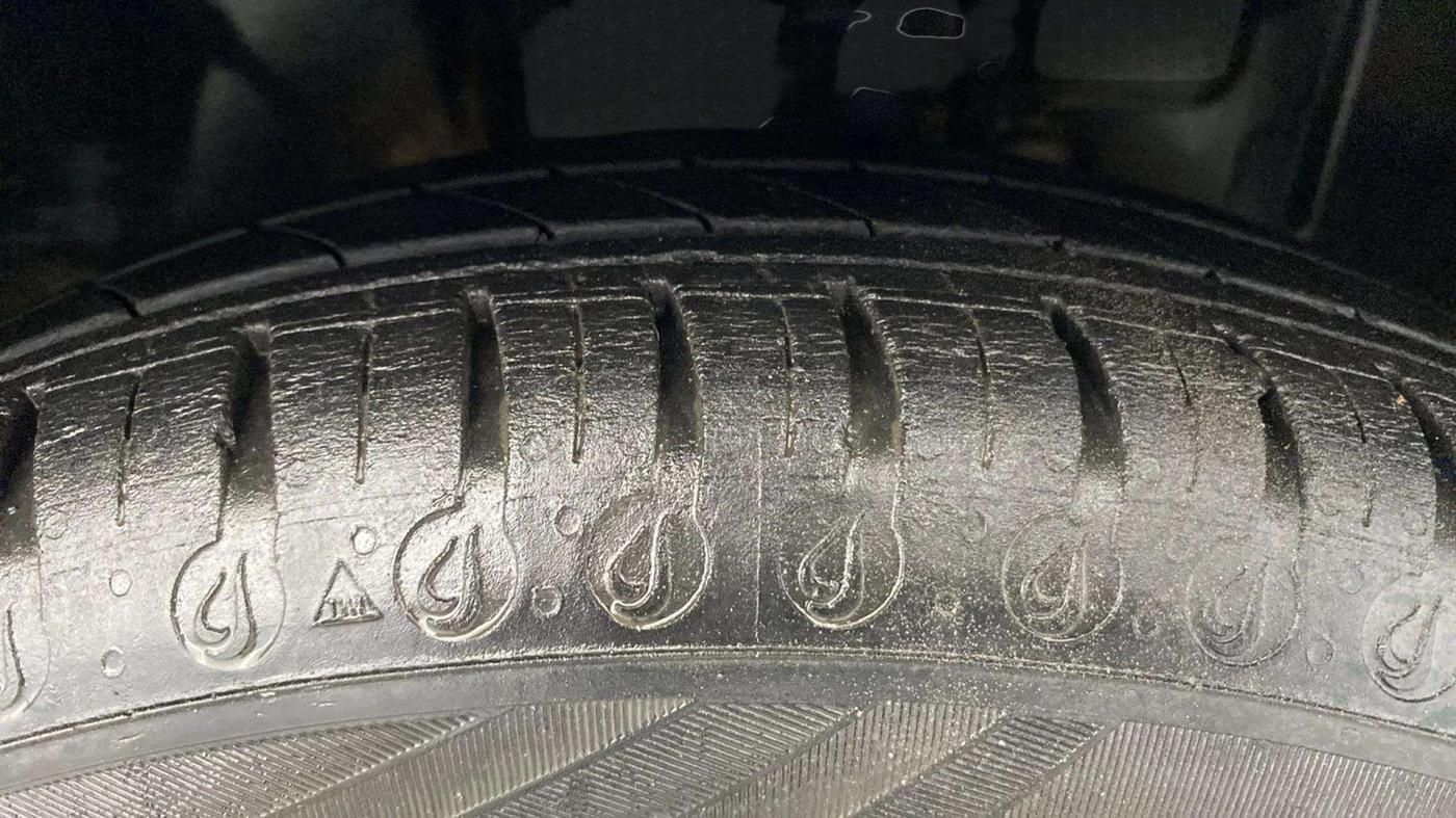 2021 Datsun Redi Go T(O), Petrol, Manual, 24,192 km, Right Front Tyre Tread