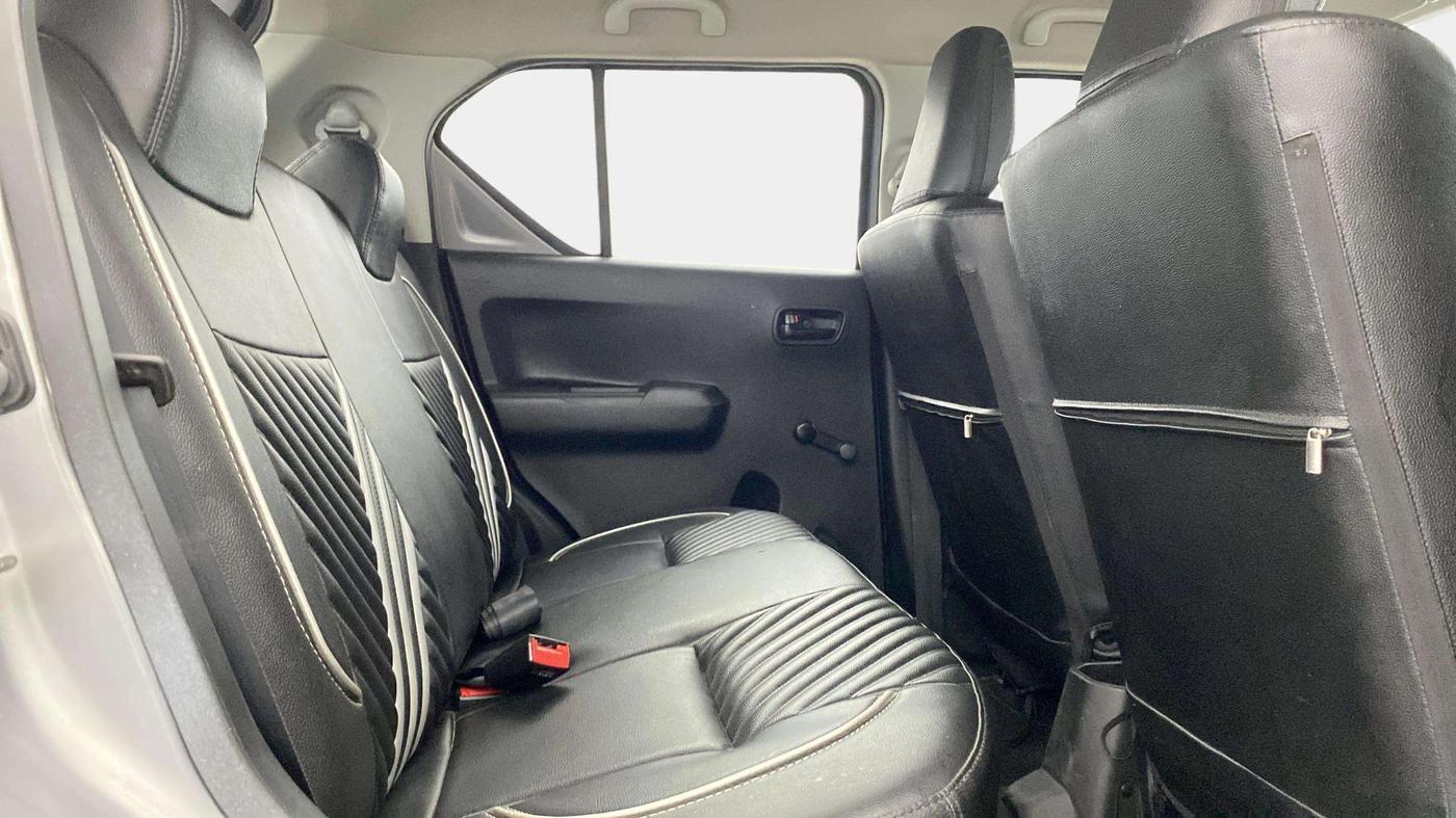 2021 Maruti IGNIS SIGMA 1.2, Petrol, Manual, 41,188 km, Right Side Rear Door Cabin