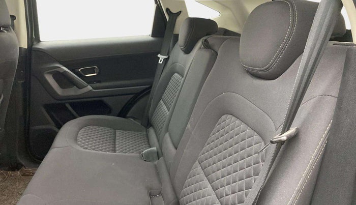 2021 Tata Harrier XT PLUS 2.0L KRYOTEC, Diesel, Manual, 65,383 km, Right Side Rear Door Cabin