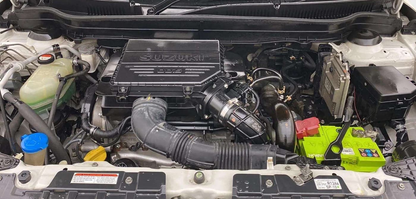 2019 Maruti Vitara Brezza ZDI AMT, Diesel, Automatic, 93,875 km, Engine View
