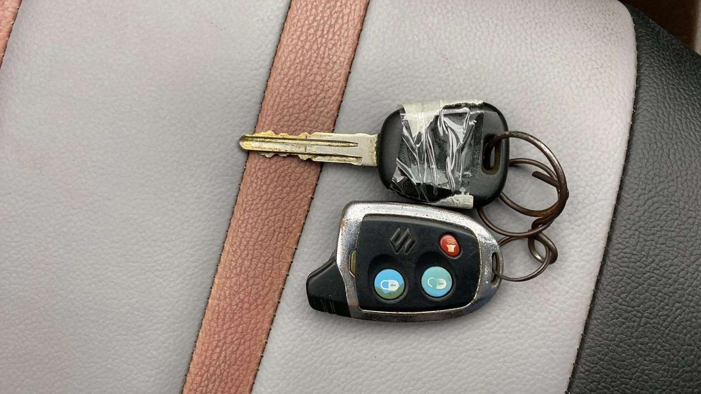 2013 Maruti Alto 800 LXI, Petrol, Manual, 51,542 km, Key Close Up