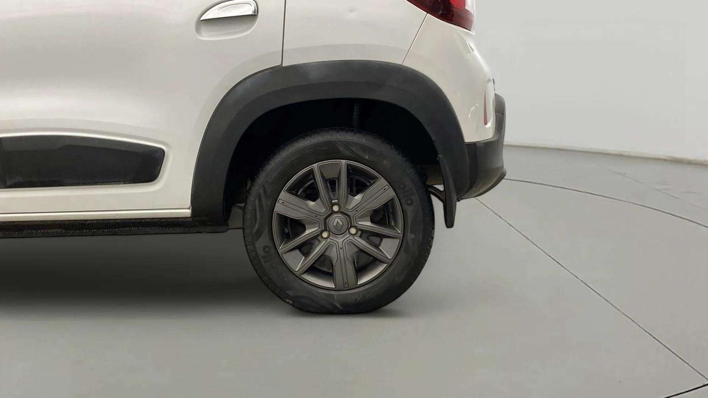 2020 Renault Kwid CLIMBER 1.0 (O), Petrol, Manual, 22,007 km, Left Rear Wheel